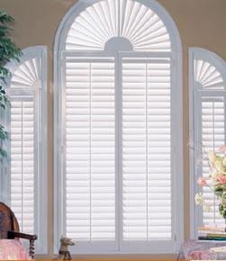 Picture of HomeDepot Blinds.