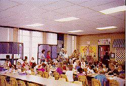Photo of children in a school cafateria